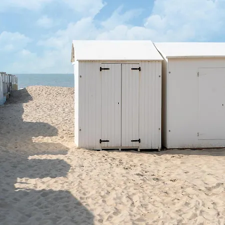 Holiday home Beachside Retreat In De Haan